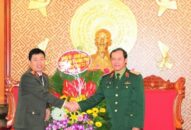 CATP chúc mừng Bộ Tư lệnh Quân khu 3 và Bộ CHQS thành phố