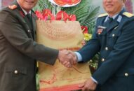 Đại tá Đào Quang Trường chúc mừng Sư đoàn 363 và Bộ tư lệnh Cảnh sát biển I