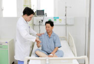 Ngày càng có nhiều người nước ngoài đến Việt Nam chữa bệnh