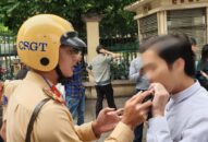 Uống rượu bia lái xe bị phạt tới 40 triệu đồng, tước giấy phép lái xe 2 năm