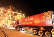 Cảng Hải Phòng đón mã hàng vào thời khắc đầu tiên của năm mới 2020