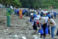 Đoàn thanh niên quận Đồ Sơn: Xóa trên 4.000 biển quảng cáo trái phép