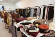 Thời tiết ấm nóng, thị trường “đồ lạnh” ảm đạm