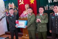 Lãnh đạo CATP chúc tết các đơn vị, địa phương tiêu biểu