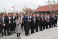 Lãnh đạo thành phố dâng hương tưởng niệm các Anh hùng dân tộc, lãnh tụ của Đảng, Nhà nước trên địa bàn thành phố