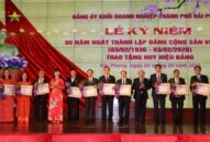 Đảng ủy Khối Doanh nghiệp: Gặp mặt kỷ niệm 90 năm Ngày thành lập Đảng và trao tặng Huy hiệu Đảng