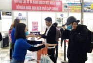 Thường xuyên khử khuẩn, lau dọn sạch sẽ các phương tiện giao thông công cộng để bảo đảm an toàn cho người dân trong phòng chống dịch