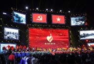 “Ánh sáng niềm tin” của Đảng tại điểm cầu thành phố Cảng anh hùng