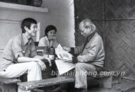 Người “giữ lại” hình ảnh văn nghệ sĩ một thời