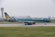 Vietnam Airlines tạm dừng các chuyến bay quốc tế, riêng đường bay đến Anh, Đức vẫn khai thác