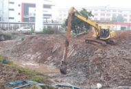 Huyện An Dương: Cắt đê Tả Lạch Tray phục vụ thi công xây mới cống Hoàng Lâu