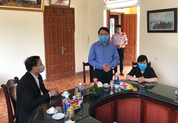 Phó Chủ tịch UBND thành phố Lê Khắc Nam kiểm tra tại giáo xứ Đông Côn
