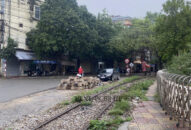 Tiềm ẩn nguy cơ mất an toàn giao thông đường sắt