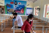 Đảm bảo môi trường trường học và ký túc xá được an toàn, khử khuẩn thường xuyên