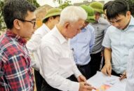 Đẩy nhanh tiến độ thi công tuyến đường trục từ nút giao Nguyễn Văn Linh đến ngã 3 đường Chợ Con