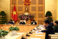 Khai báo y tế bắt buộc mọi hành khách nhập cảnh vào Việt Nam