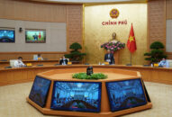 Thủ tướng: Thần tốc, tranh thủ từng giờ, từng phút chống dịch COVID-19
