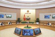 Thủ tướng: Đóng cửa các dịch vụ không cần thiết để phòng dịch COVID-19