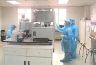 Bệnh nhân thứ 32 mắc COVID-19: Thuê chuyên cơ riêng về Việt Nam