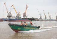 Phòng, chống dịch bệnh viêm đường hô hấp cấp COVID-19: “Vành đai” chặn dịch trên sông nước