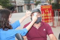 Áo xanh tình nguyện trên mặt trận chống dịch Covid-19