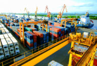 Gỡ vướng cho doanh nghiệp xuất nhập khẩu và logistics vận chuyển hàng hóa đến và rời Hải Phòng