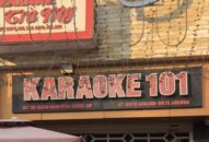 Quán karaoke phục vụ “chui” giữa mùa dịch