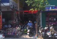 Nhiều tuyến phố bị chiếm dụng lòng đường, vỉa hè