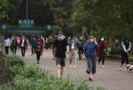 Tụ tập đông người có thể chịu mức phạt lên tới 10 triệu đồng