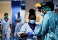 Dịch COVID-19 đến 21h ngày 7/4: Hơn 76.000 người tử vong trên toàn cầu