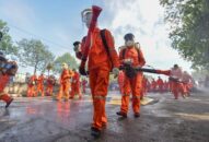 Thế giới lần đầu ghi nhận hơn 100.000 ca mắc COVID-19 trong một ngày