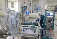 Ba bệnh nhân mắc COVID-19 nặng có 3 lần xét nghiệm âm tính