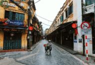 Sau hai tuần giãn cách xã hội: Biện pháp cứng rắn cần thiết