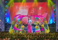 Ngày 19/5, phát sóng chương trình nghệ thuật “Sắt son một niềm tin” nhân ngày sinh nhật Bác