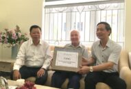 Chủ nhiệm Ủy ban Kiểm tra Thành ủy thăm, tặng quà người có công tiêu biểu trên địa bàn quận Lê Chân