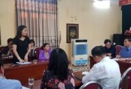 Rút kinh nghiệm việc giáo viên phê bình học sinh tới trường sớm