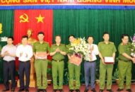 Giám đốc CATP: Khen thưởng Công an quận Lê Chân liên tiếp lập công trên mặt trận bảo đảm TTATXH