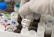 Trung Quốc có thể cung cấp vaccine phòng bệnh COVID-19 từ cuối 2020