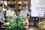 NSND Đào Trọng Khánh ra mắt sách “Đất & Người”