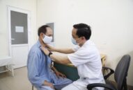 Người đàn ông ở Hải Phòng may mắn phẫu thuật sớm khi 2 năm mắc 2 bệnh ung thư