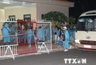 Phát hiện thêm 2 trường hợp mắc COVID-19 được cách ly khi nhập cảnh