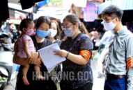 Hàng trăm bà con tiểu thương chợ Lương Văn Can cam kết thực hiện nghiêm quy định phòng, chống dịch COVID-19