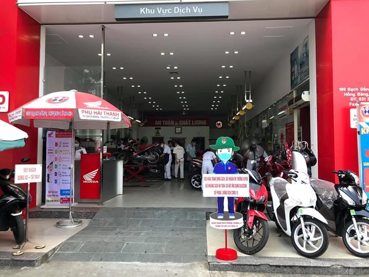 Mô hình “Chibi tuyên truyền phòng chống dịch Covid-19'' được Đoàn phường Thượng Lý lắp đặt tại 11 điểm