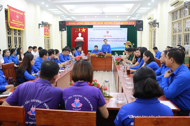 Quang cảnh hội nghị