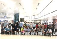Đoàn cán bộ y tế chi viện cho thành phố Đà Nẵng về tới Hải Phòng