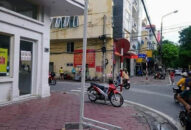 Yêu cầu các địa phương rà soát, tháo dỡ các khung thép treo băng rôn, cờ phướn phục vụ công tác tuyên truyền