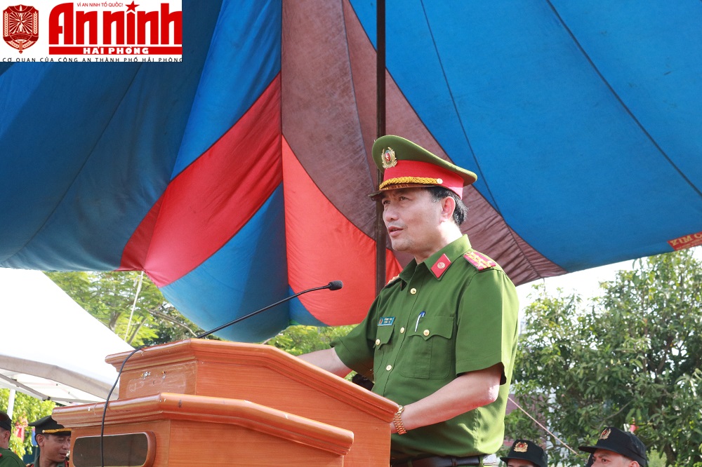 Đại tá Vũ Minh Sơn – Trưởng phòng PK02 phát biểu khai mạc hội thao