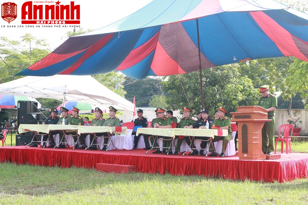 Các đại biểu dự hội thao