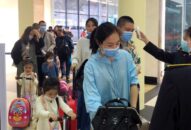 Mới: Bộ Y tế hướng dẫn tạm thời giám sát người nhập cảnh vào Việt Nam