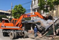 Đẩy nhanh tiến độ giải phóng mặt bằng dự án tuyến đường trục Hồ Sen-cầu Rào 2